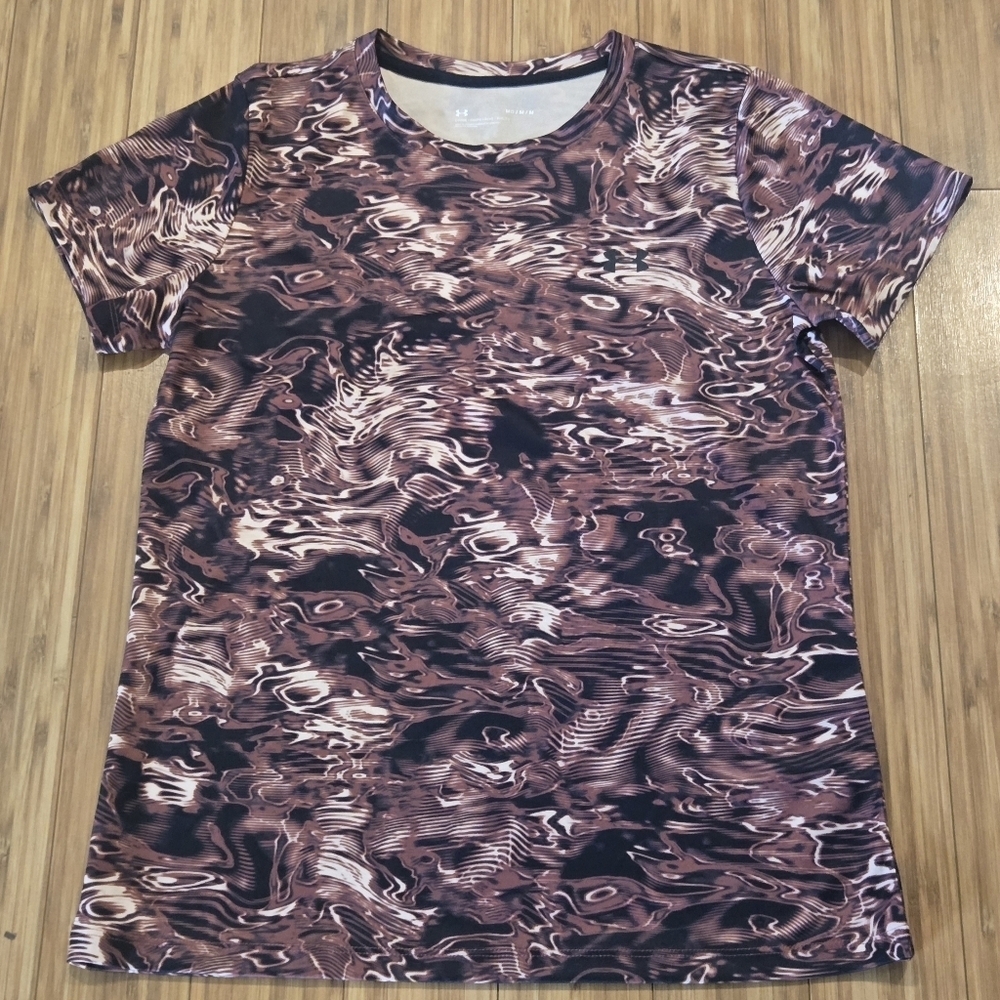 NWOT Under Armour Abstract Patterned Women's Top
